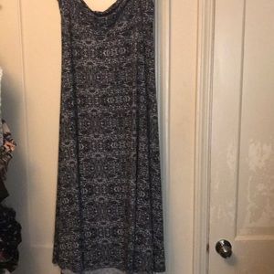 Black and white maxi skirt